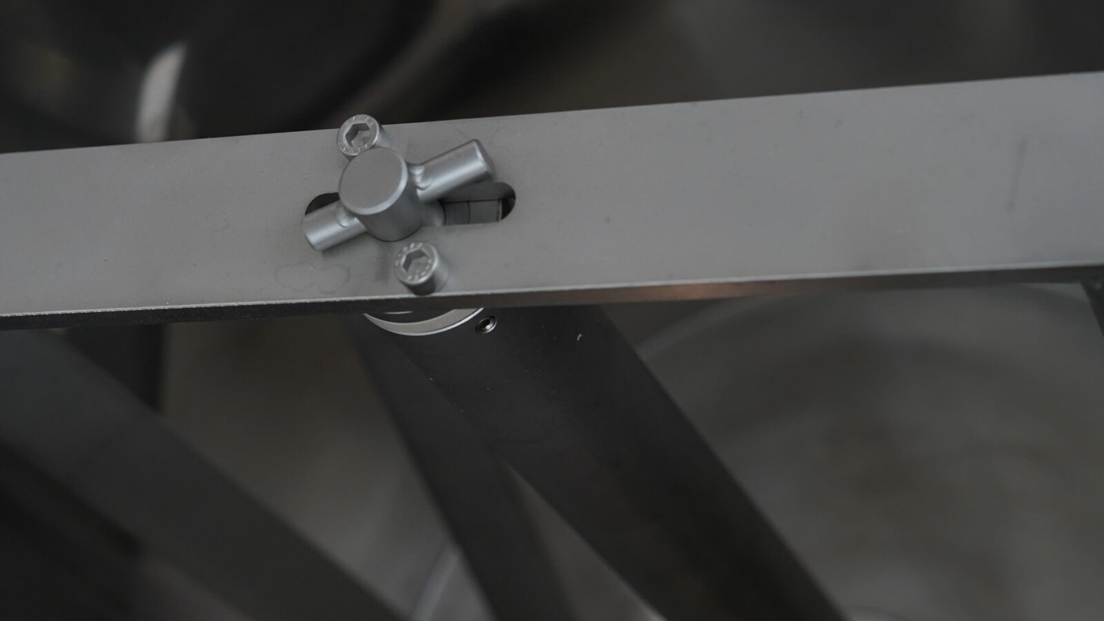 Jufeba – PRÄZISION IN EDELSTAHL